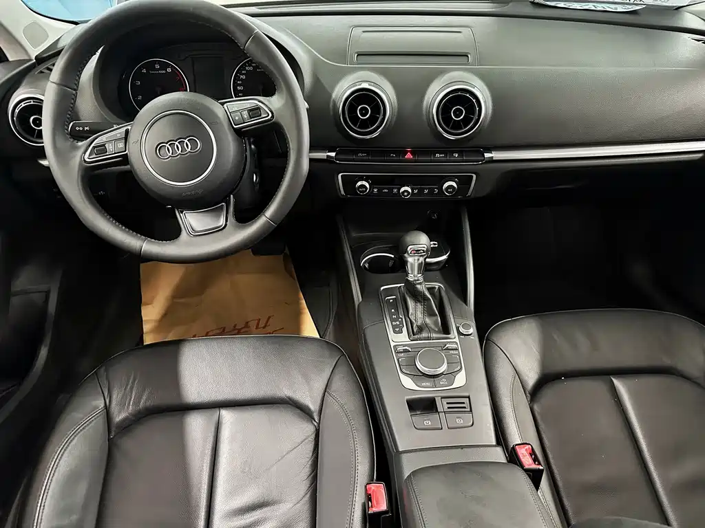 Audi A3 2015 — фото 10