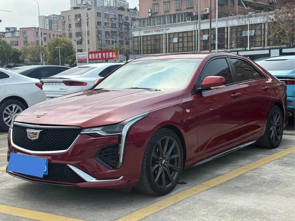 Cadillac CT4 2021