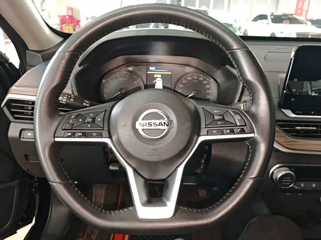 Nissan Teana 2023 — фото 11