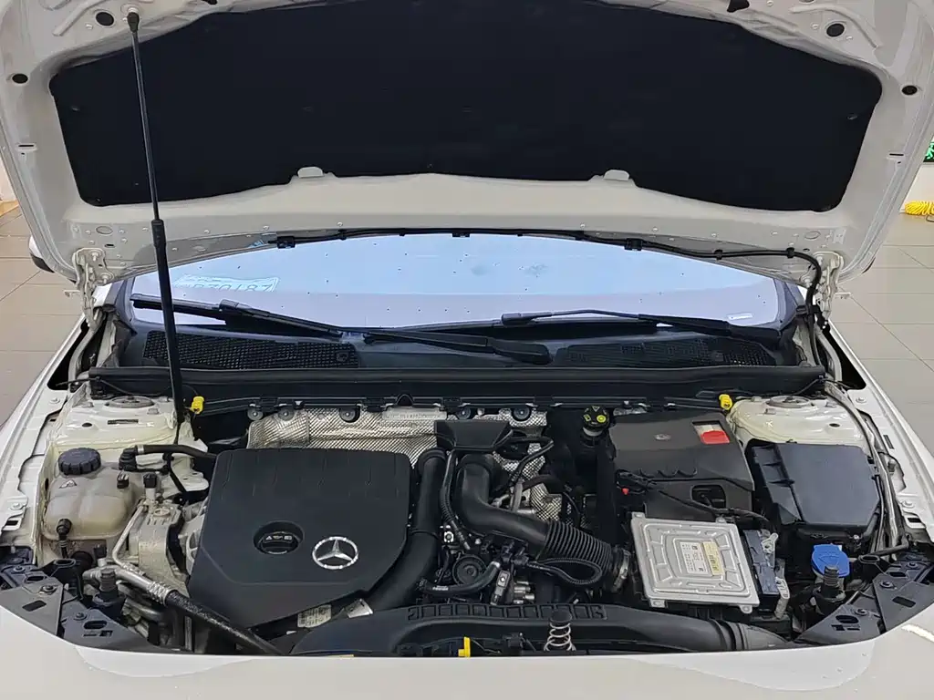 Mercedes-Benz CLA 2021 — фото 15