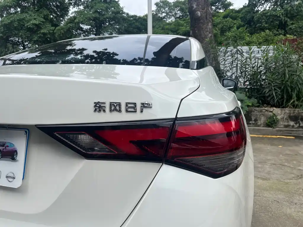 Nissan Sylphy 2023 — фото 21