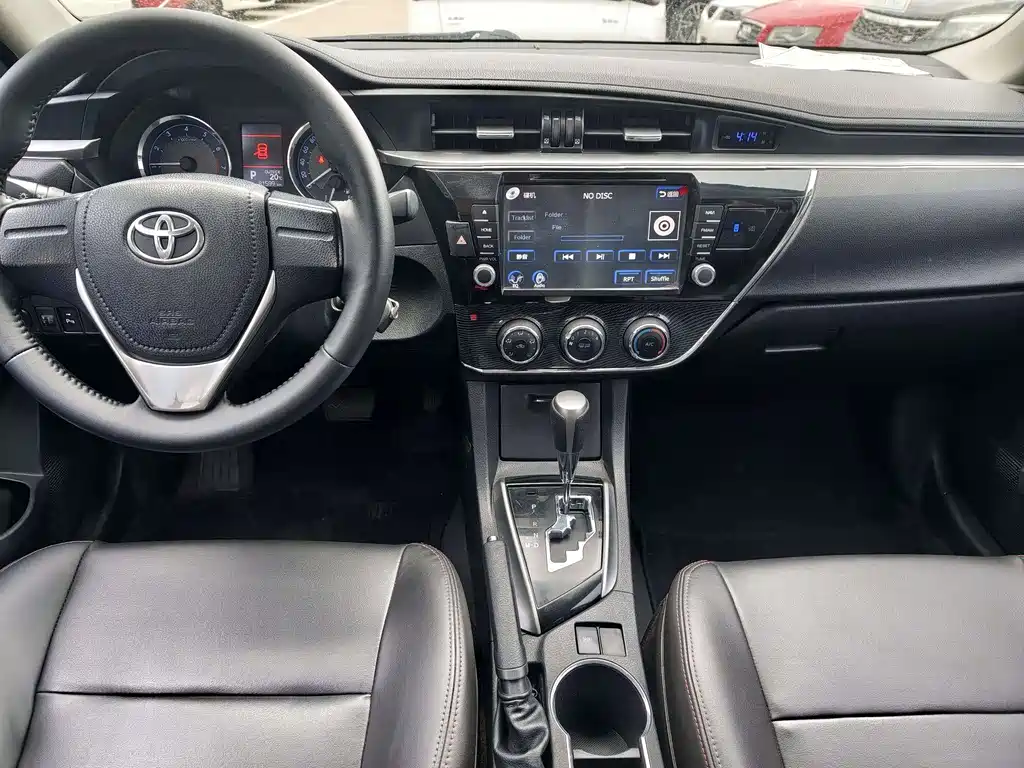 Toyota Corolla 2015
