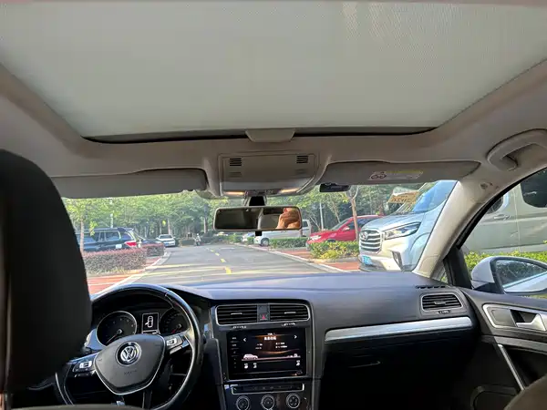 Volkswagen Golf 2020