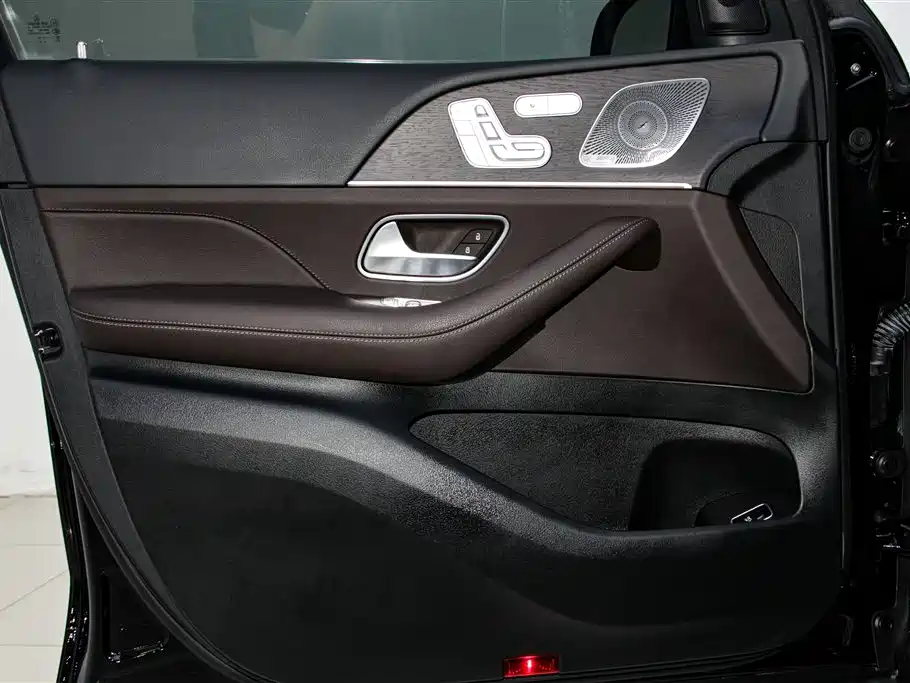 Mercedes-Benz GLE 2023 — фото 17