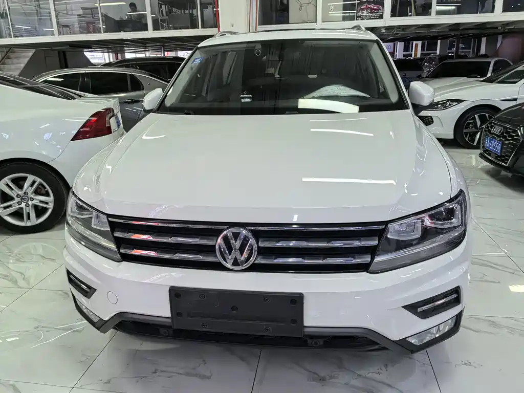 Volkswagen Tiguan L 2020