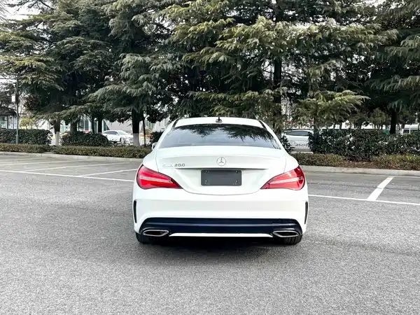 Mercedes-Benz CLA 2018
