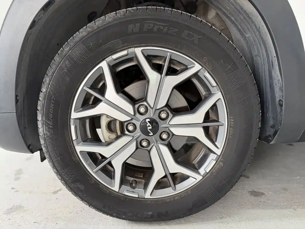 Kia KX3 2022 — фото 15