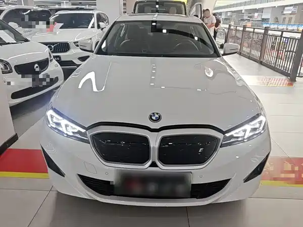 BMW i3 2024