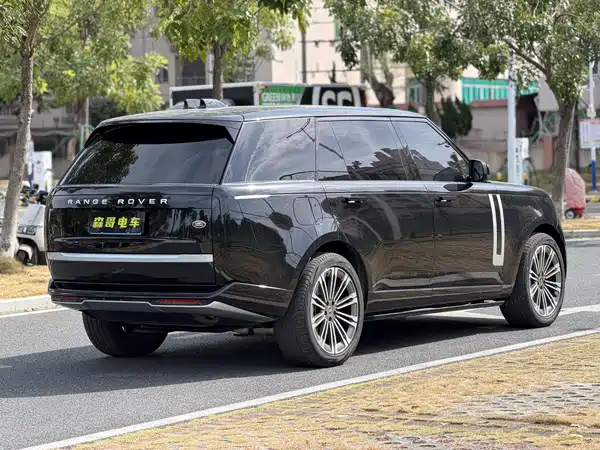 Land Rover Range Rover 2024