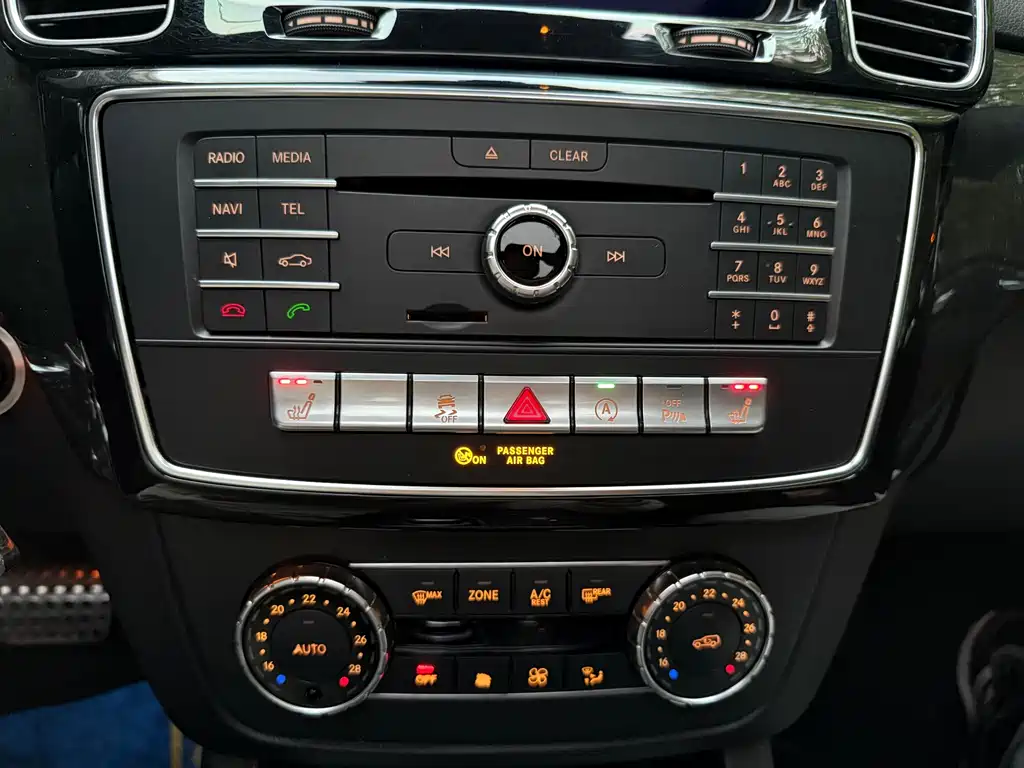 Mercedes-Benz GLE 2018 — фото 15