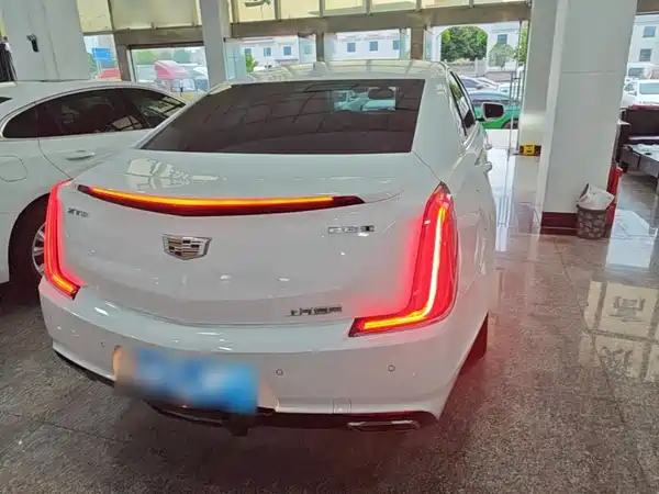 Cadillac XTS 2018