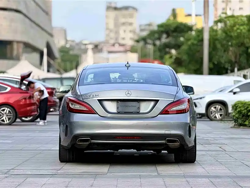 Mercedes-Benz CLS 2015 — фото 4