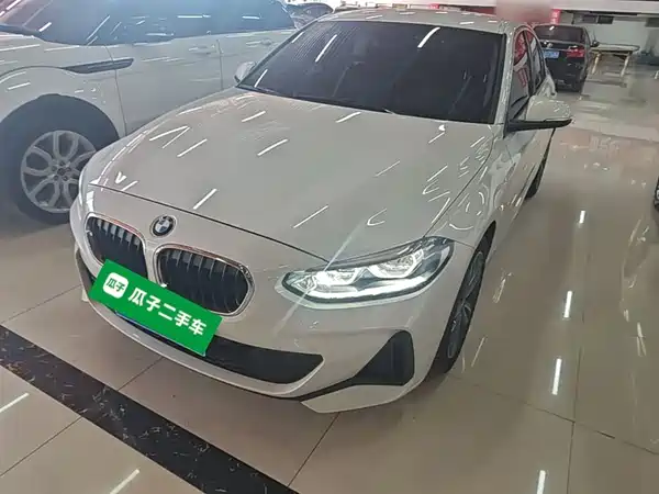 BMW 1 Series 2021