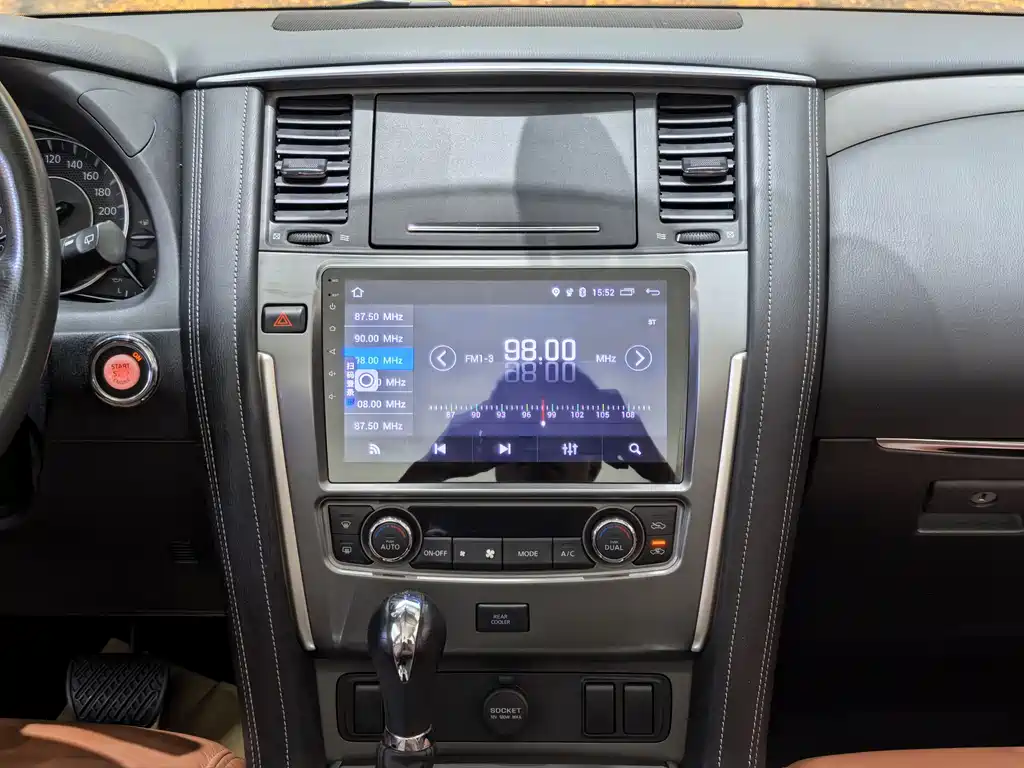 Nissan Patrol 2018 — фото 10