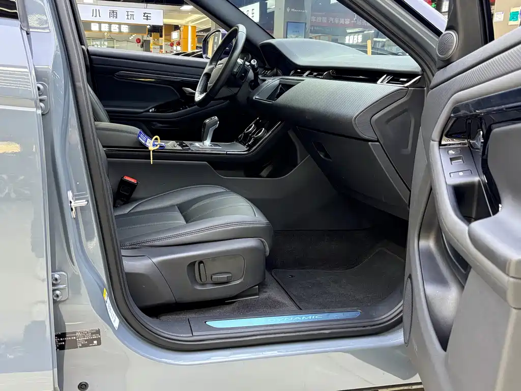 Land Rover Range Rover Evoque 2020 — фото 12