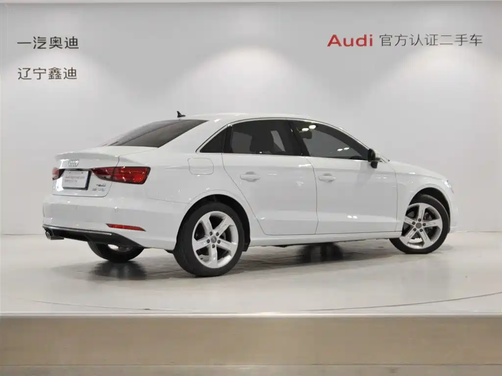 Audi A3 2021 — фото 4