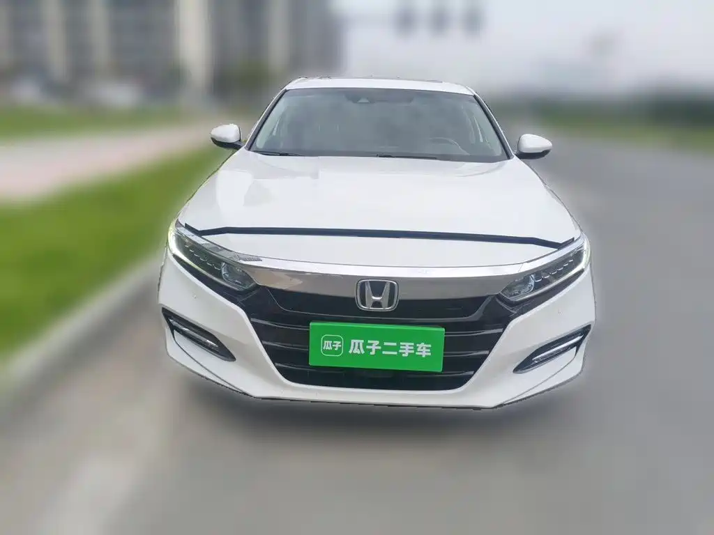 Honda Accord 2019 — фото 24
