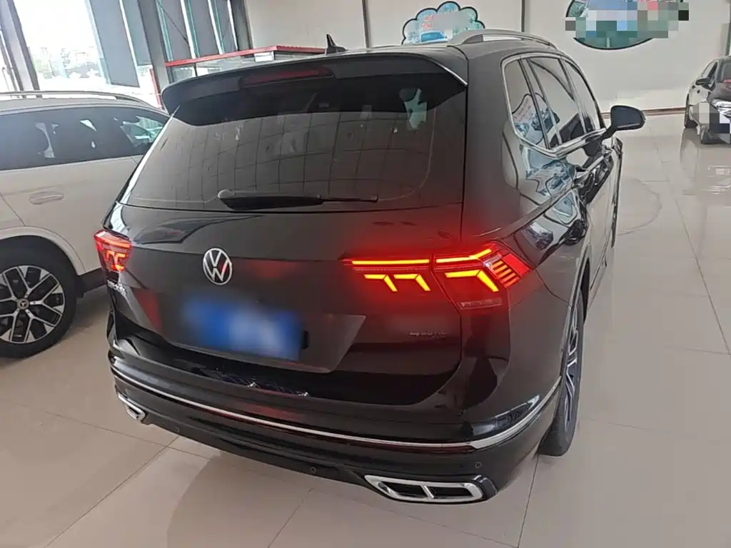 Volkswagen Tiguan L 2022