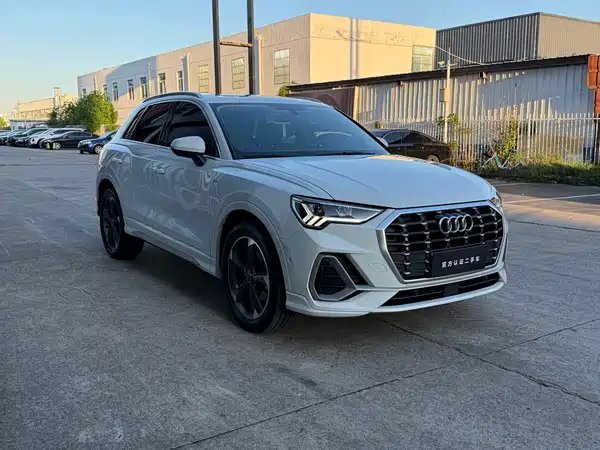 Audi Q3 2021