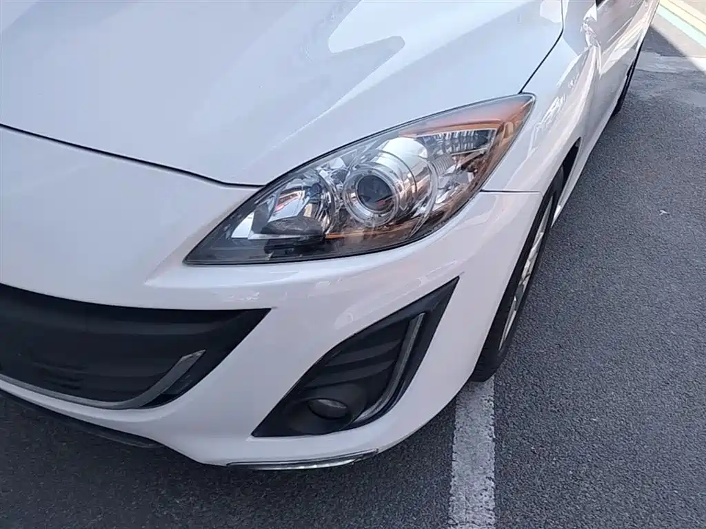 Mazda 3 Xingcheng 2015 — фото 24