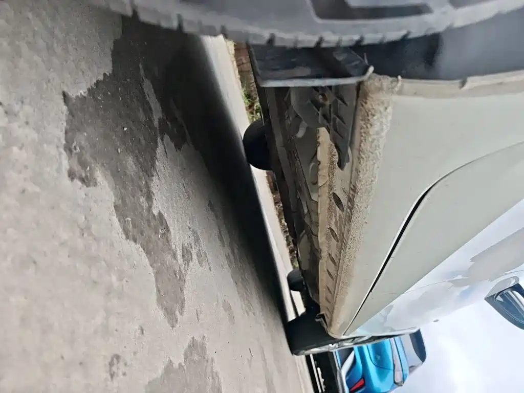 Toyota Yaris L 2019 — фото 17