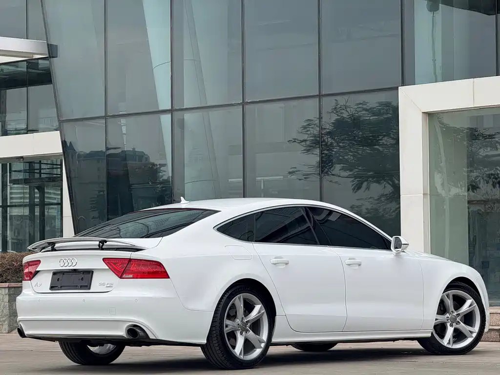 Audi A7 2014 — фото 4