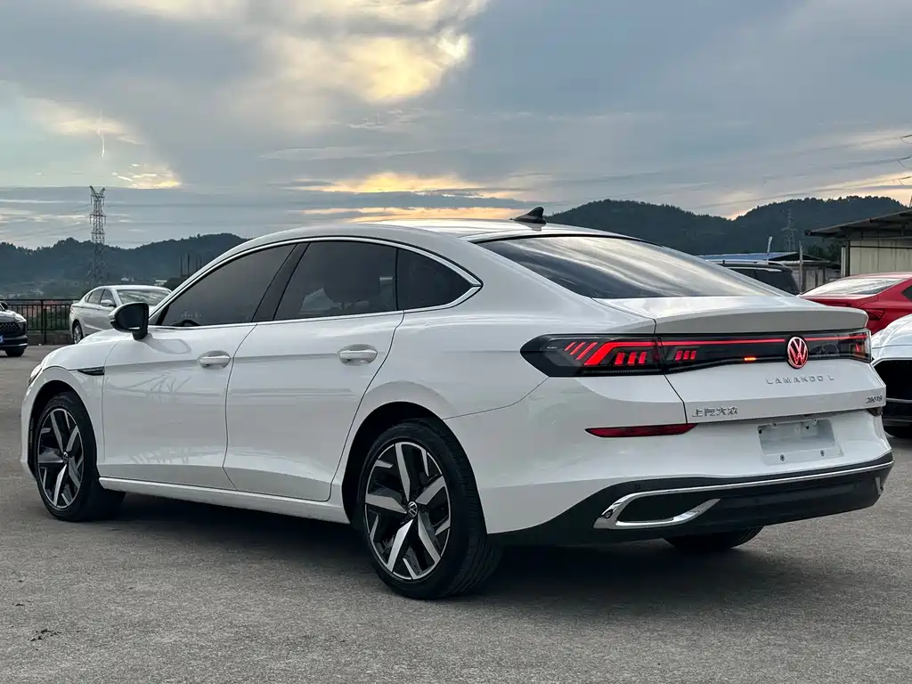 Volkswagen Lamando 2023