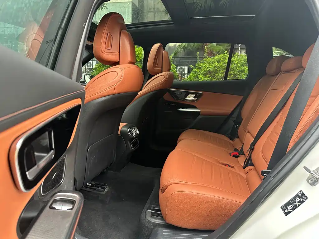 Mercedes-Benz GLC 2024