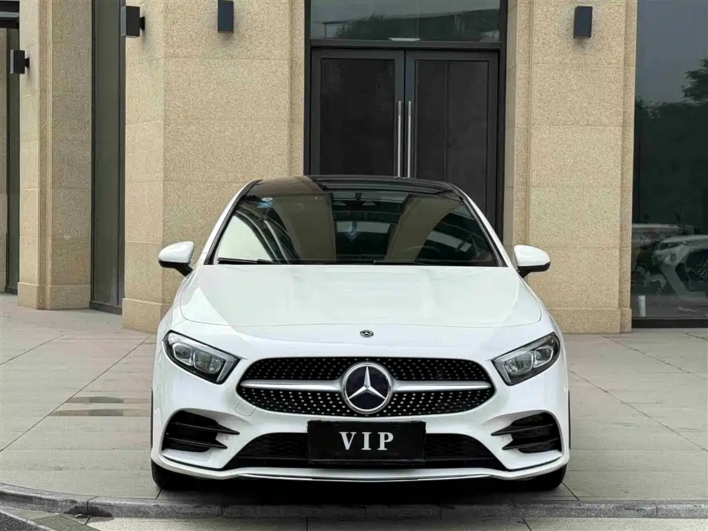 Mercedes-Benz A-Class 2020 — фото 2