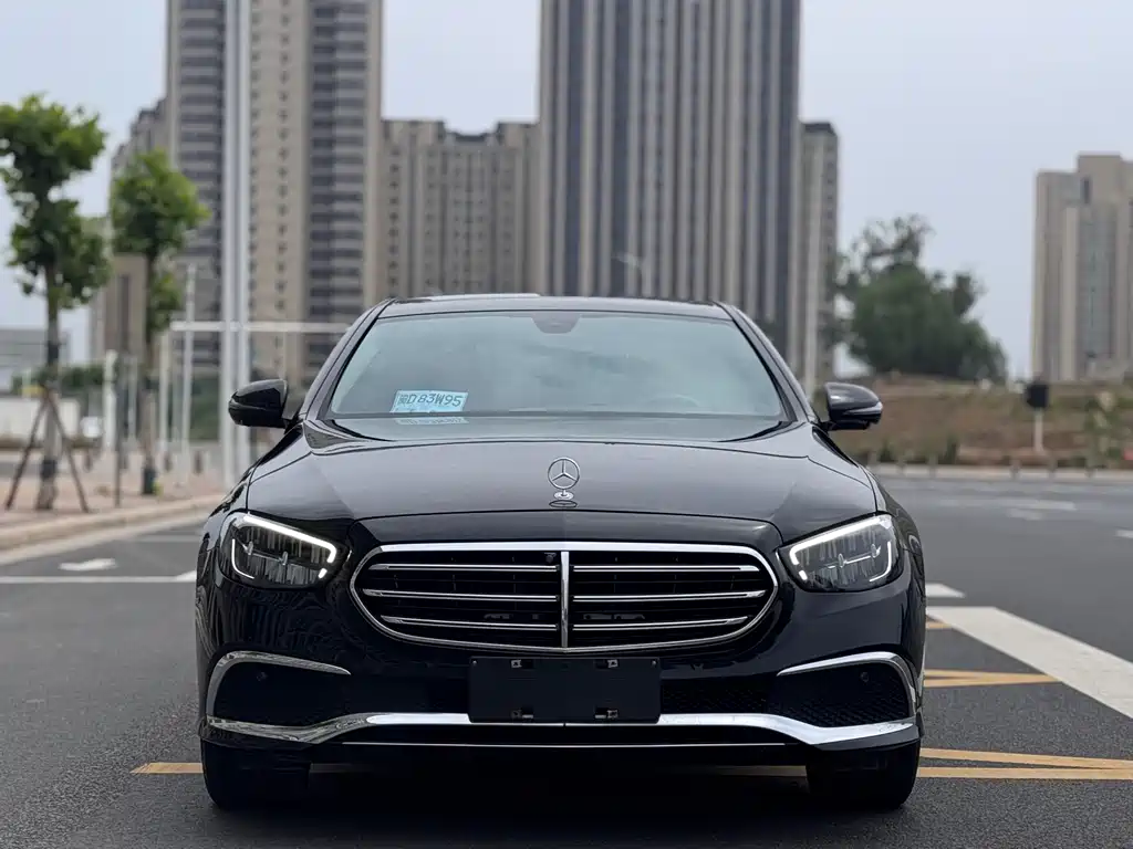 Mercedes-Benz E-Class 2021