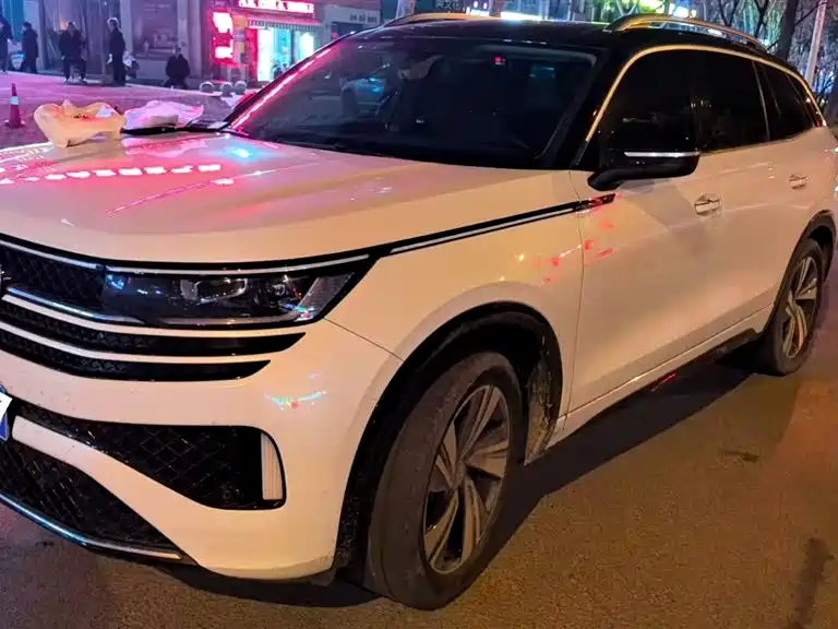 Volkswagen Tavendor 2023