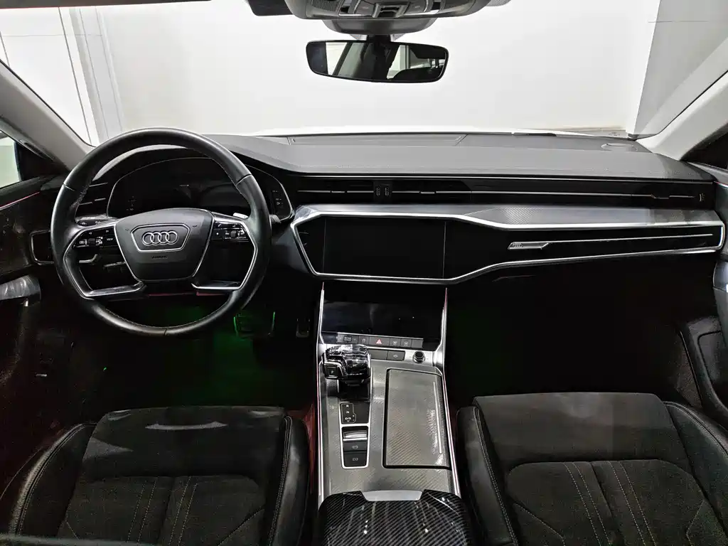 Audi A7L 2022 — фото 7