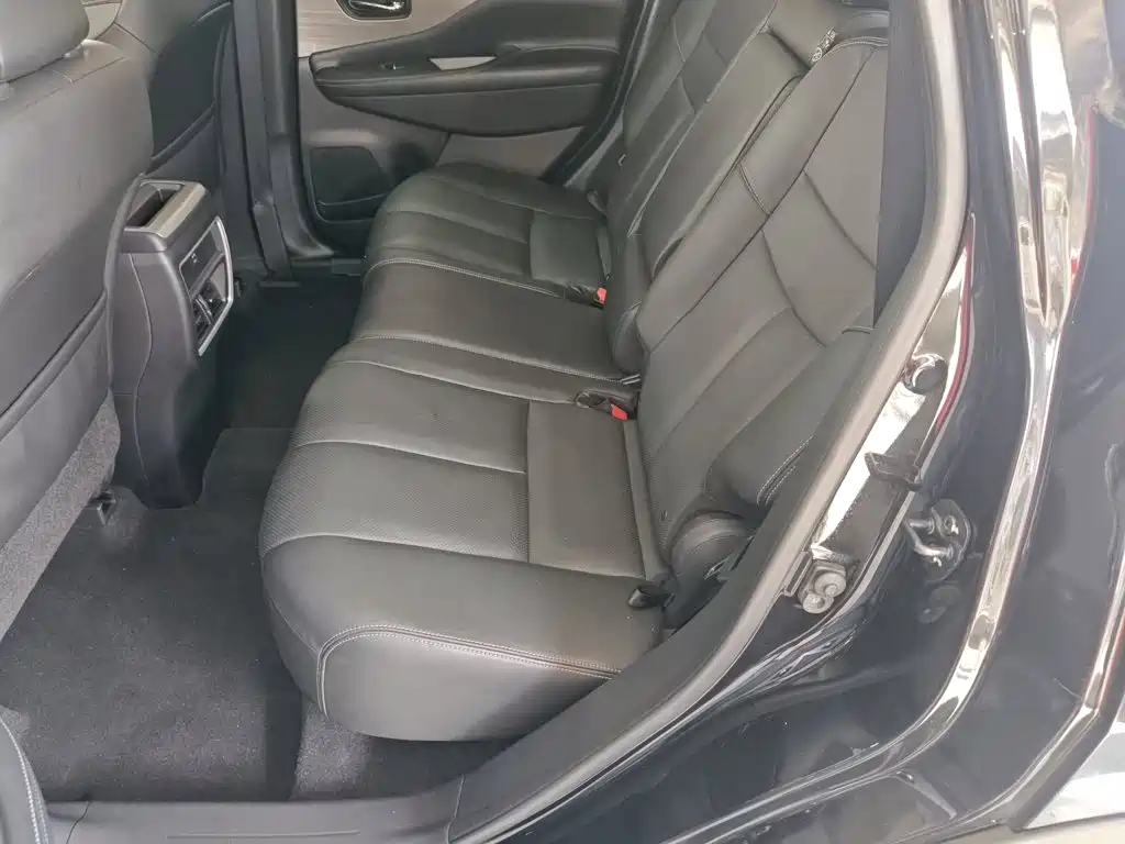 Nissan Murano 2018 — фото 13