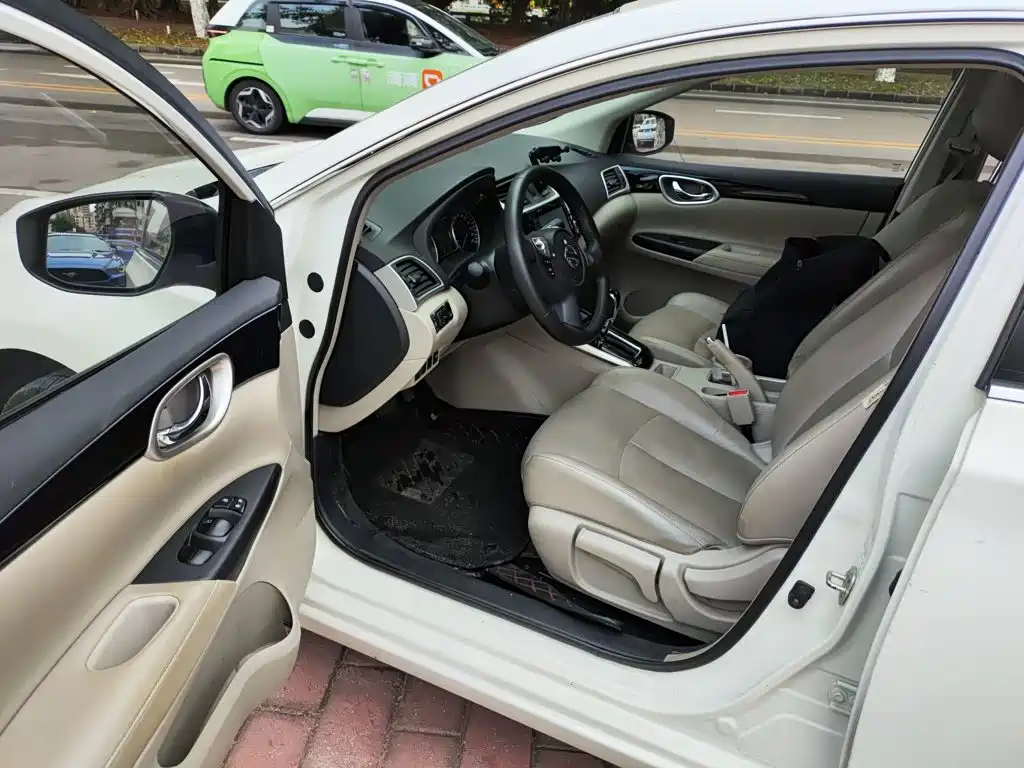 Nissan Sylphy 2018 — фото 16