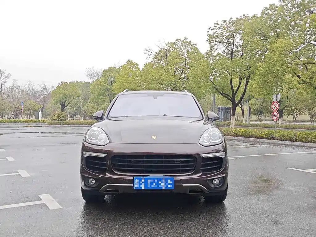 Porsche Cayenne 2015 — фото 3