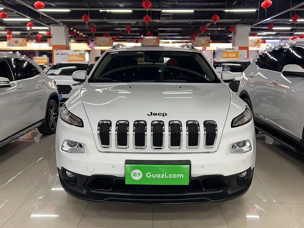 Jeep Cherokee 2016