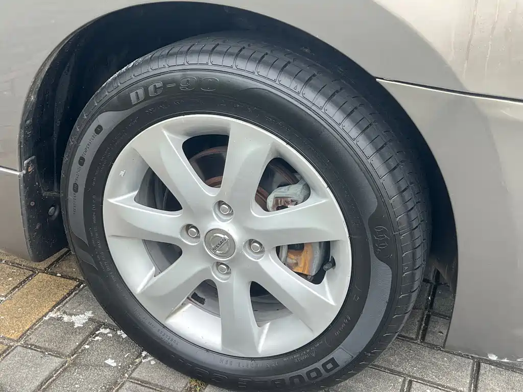 Nissan Sylphy 2012