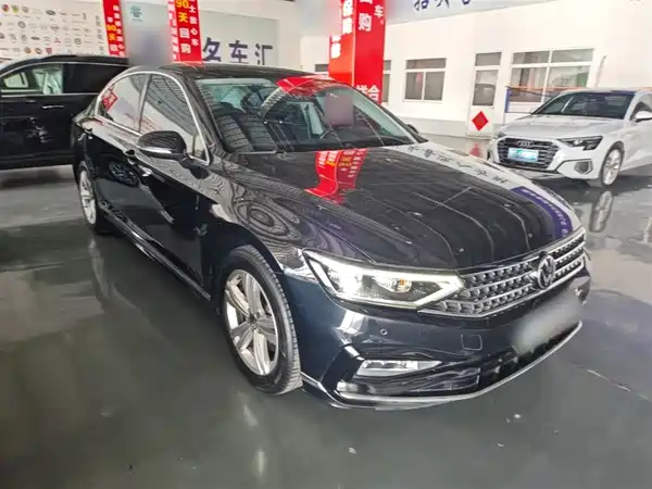 Volkswagen Magotan 2023