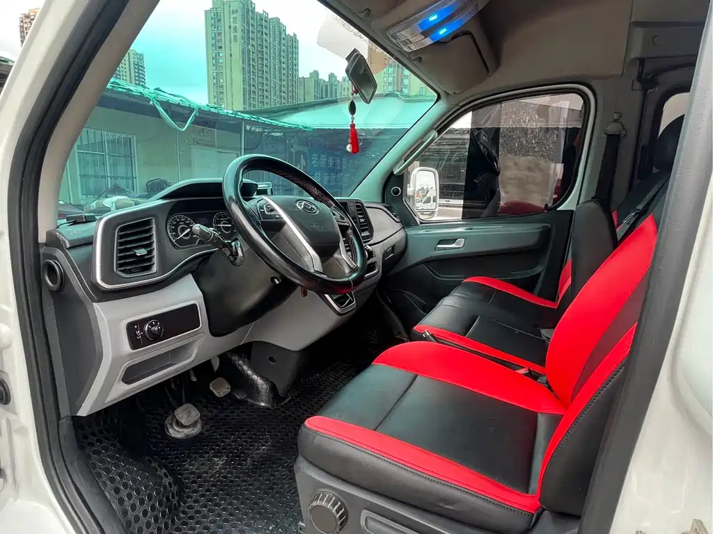 Maxus V80 2023