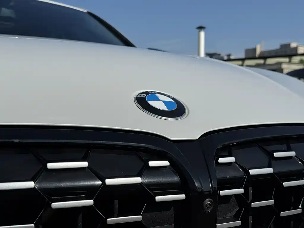 BMW 3 Series 2024