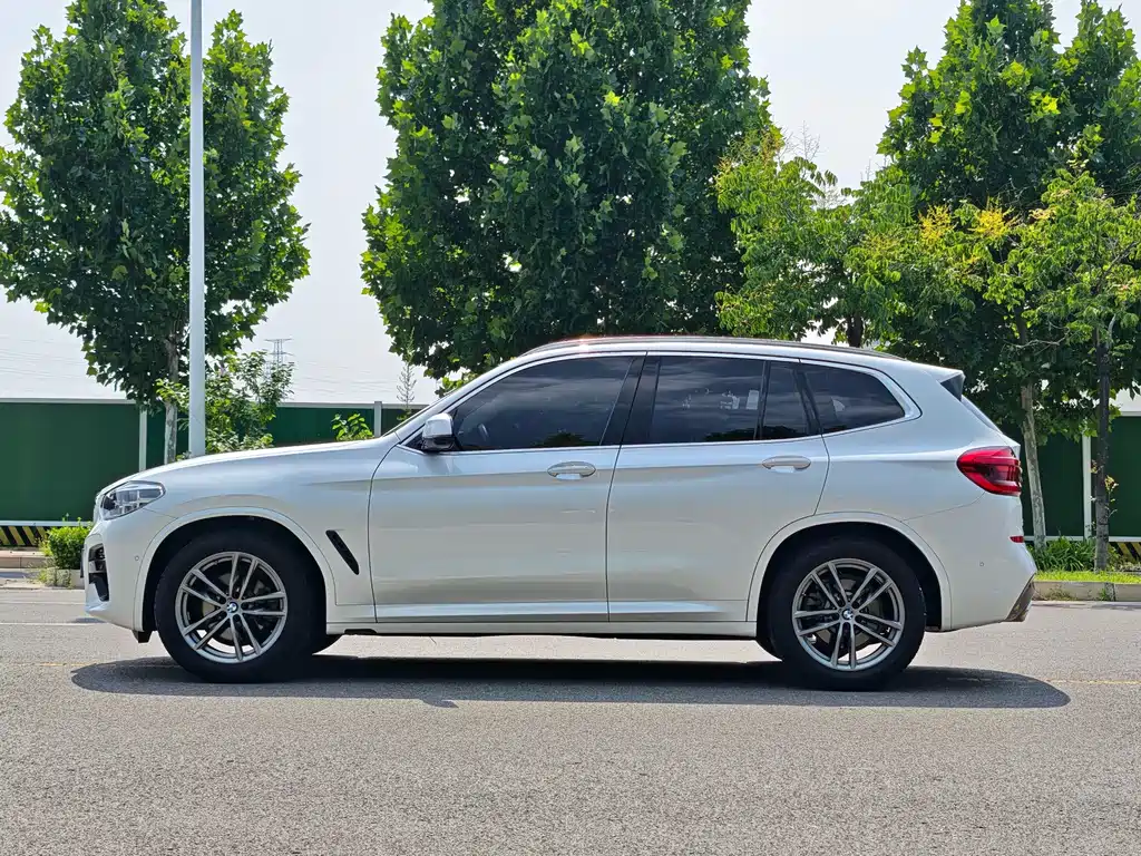 BMW X3 2019 — фото 19
