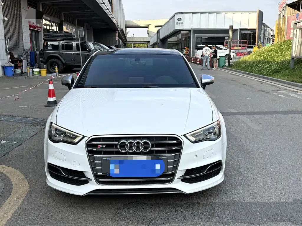 Audi S3 2015 — фото 2