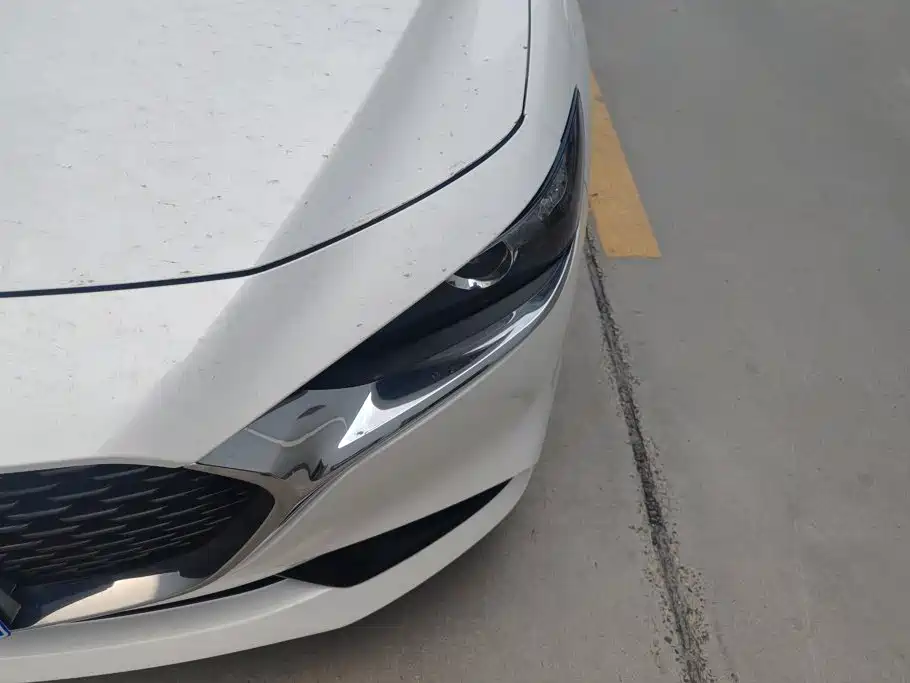 Mazda 3 Axela 2022