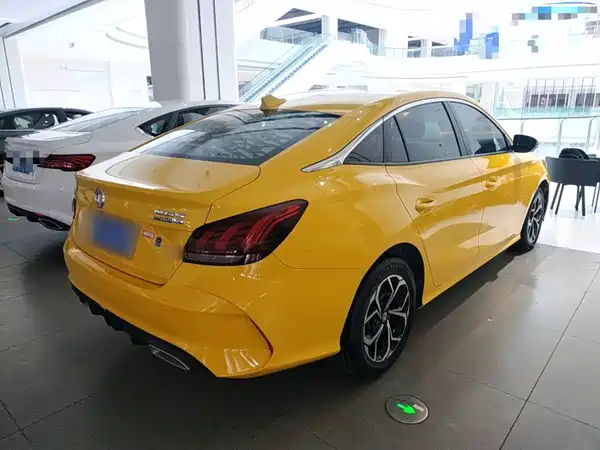 MG MG5 2022