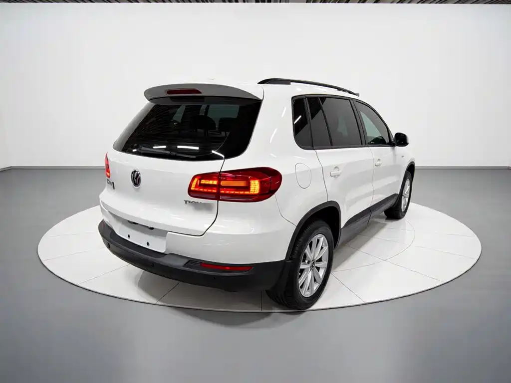 Volkswagen Tiguan 2018 — фото 5