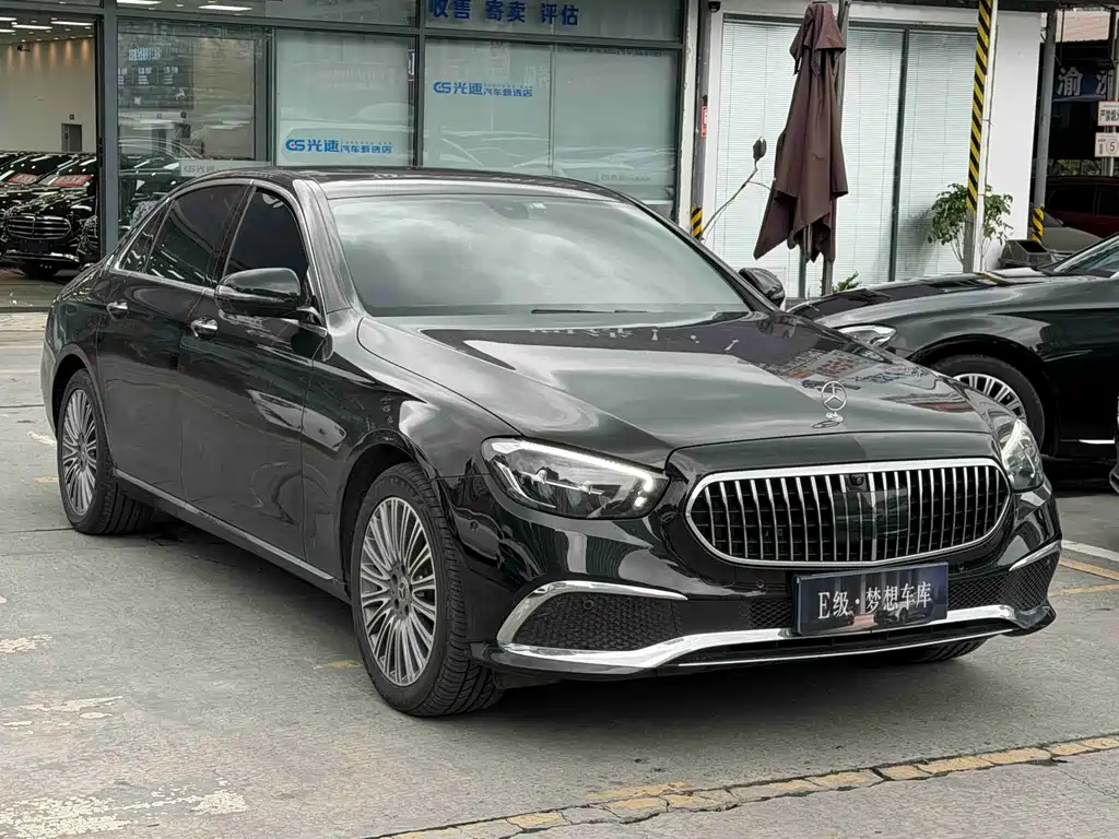 Mercedes-Benz E-Class 2021