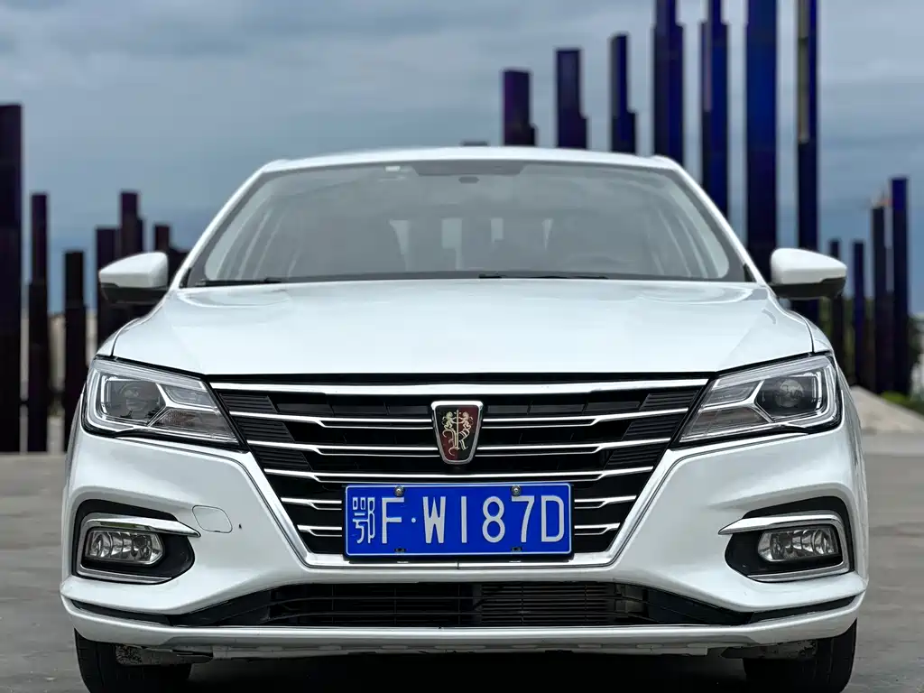 Roewe i5 2019