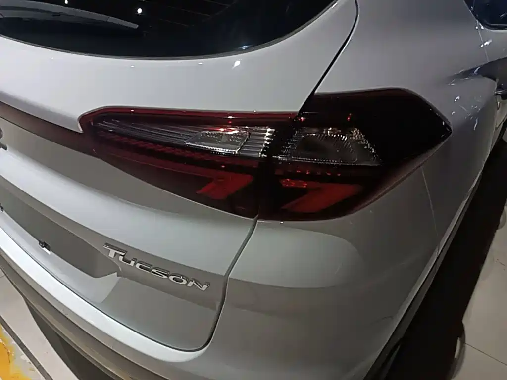 Hyundai Tucson 2019 — фото 8
