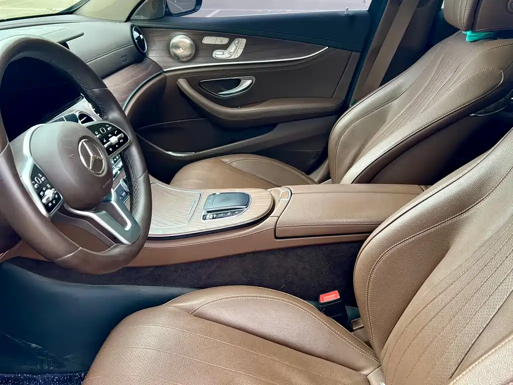 Mercedes-Benz E-Class 2020 — фото 5