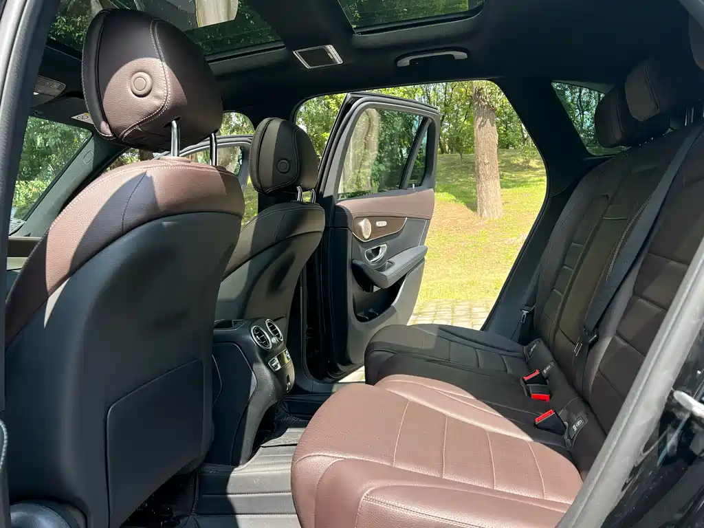 Mercedes-Benz GLC 2022